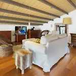 Island Holiday home *