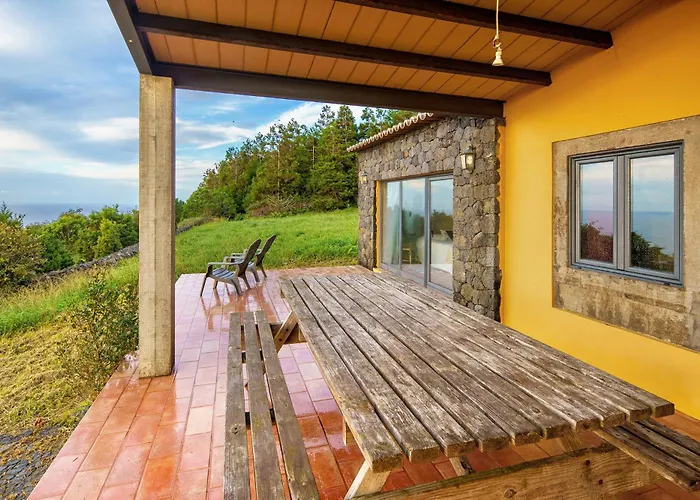 Дом отдыха Island *